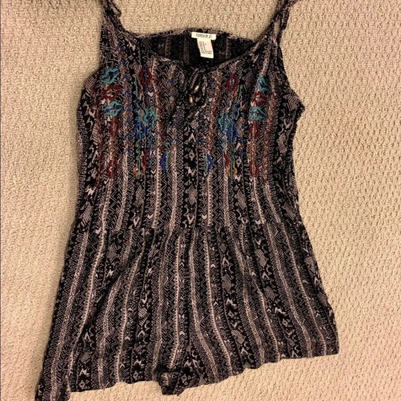 Romper - Picture 4 of 8